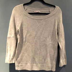 Gap sweater